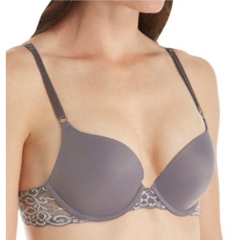 New Soma 34D Bra Cream Vanishing 360 Underwire Tee Shirt Bra Lightly Padded